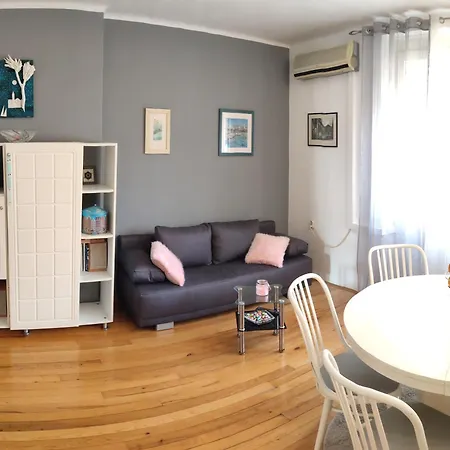 Apartman Gabi Lägenhet